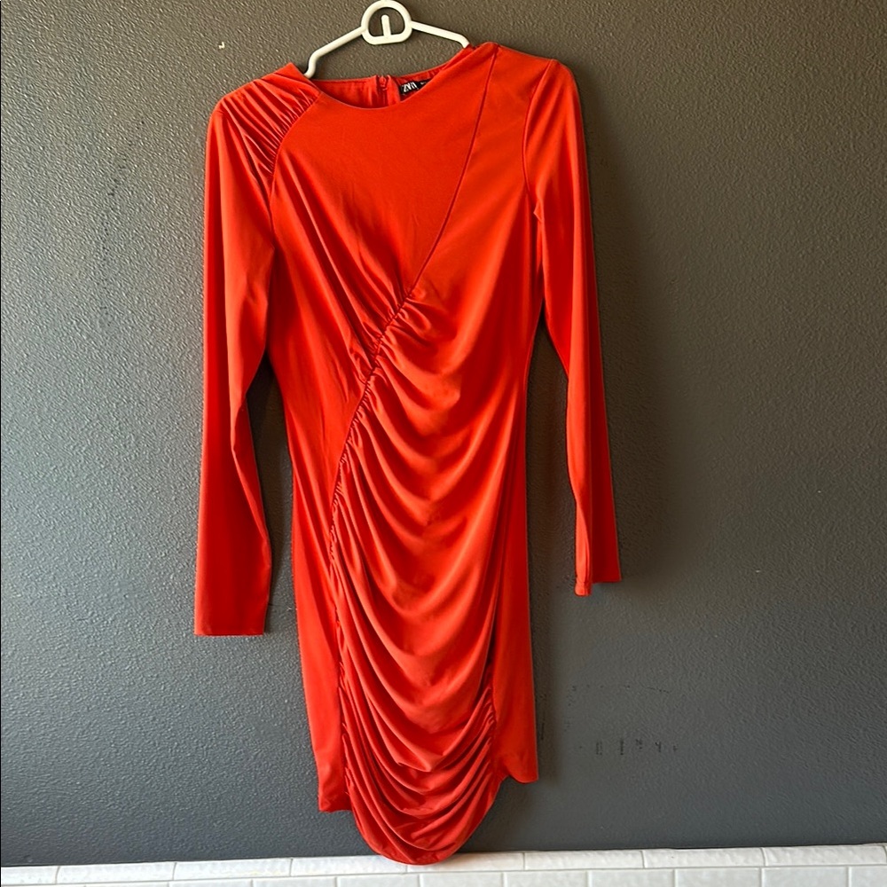 Elegant Red Ruched Dress
